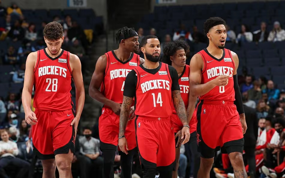 开云官网金州勇士训练开放日，今晚扳平良机引欢呼，NBA季后赛在即，球队文化再被提及的简单介绍